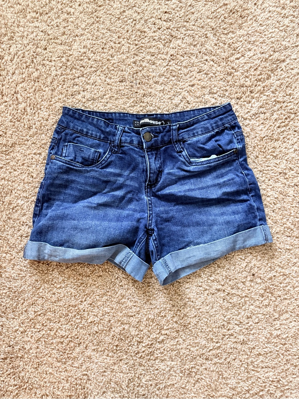 Dollhouse Cuffed Denim Jean Shorts Dark Wash Size 3 / W26 L4